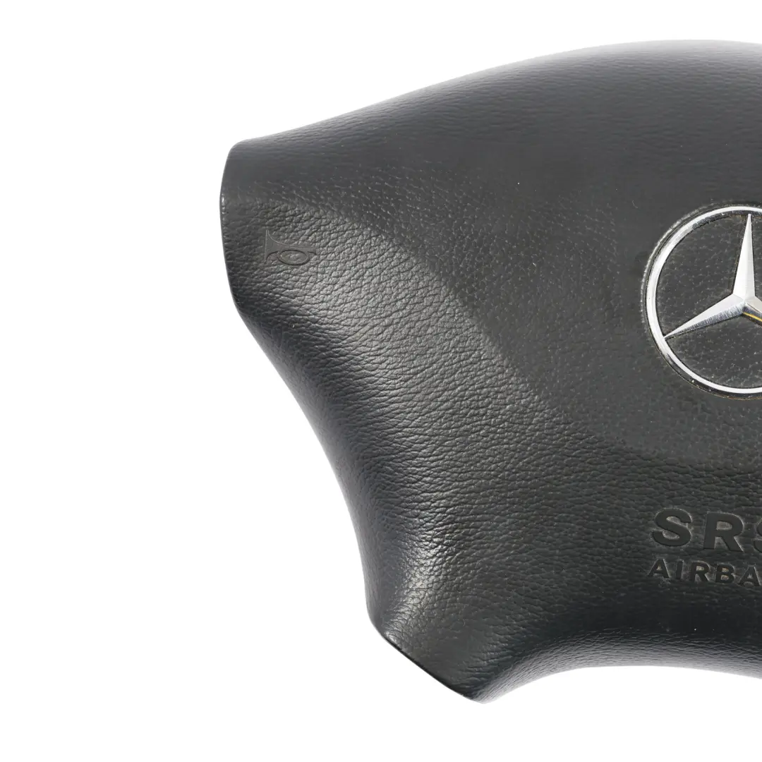 Mercedes Vito W639 Module D'Air De Volant Noir - SKU A6398601802-1 - Numéro de pièce A6398601802