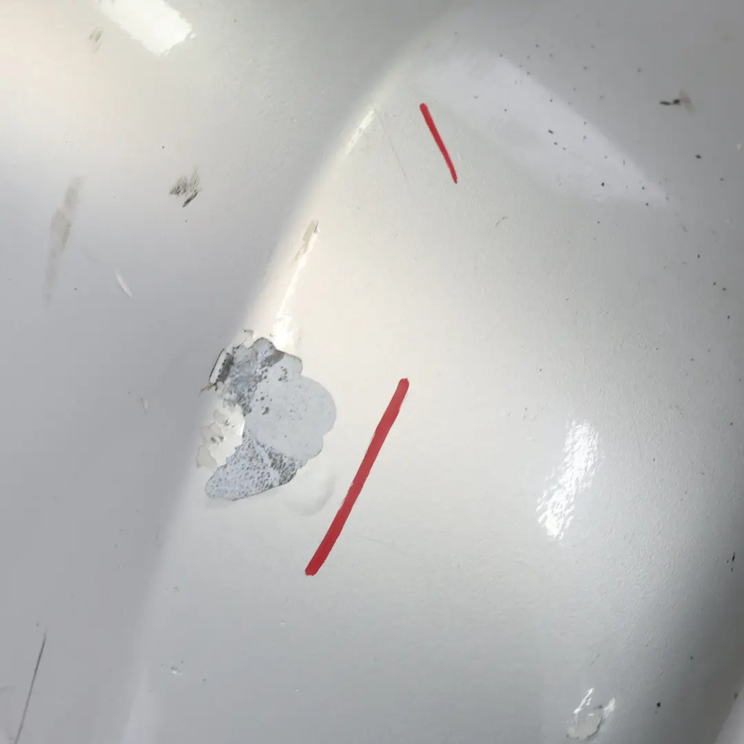 Stoßstange Hinten Rechts Eckverkleidung Brillant Silber 9744 für Mercedes Vito W639 mit Teilenummer A6398801571 Mercedes Vito W639 Stoßstange Hinten Rechts Eckverkleidung Brillant Silber 9744 - SKU A6398801571-BRS - Teilenummer A6398801571