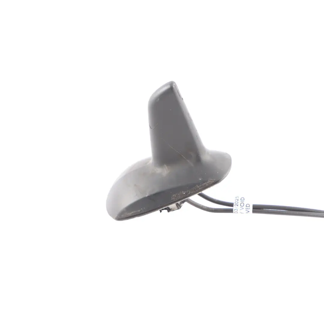 Roof Aerial Antenna Shark to Mercedes Vito Viano W639 with Part number A6399053900 Mercedes Vito Viano W639 Roof Aerial Antenna Shark - SKU A6399053900 - Part number A6399053900