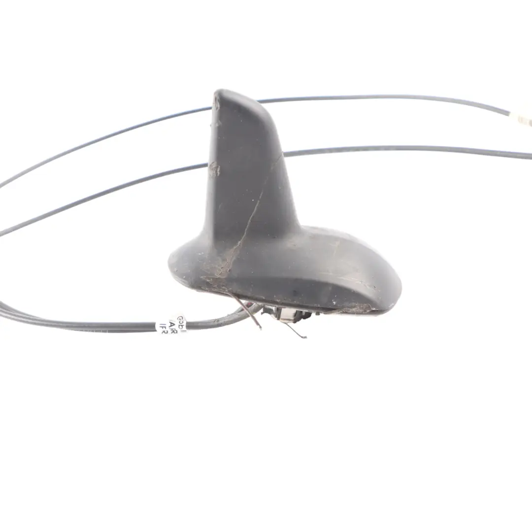 Antena De Techo Shark para Mercedes Vito Viano W639 con número de pieza A6399053900 Mercedes Vito Viano W639 Antena De Techo Shark - SKU A6399053900 - Número de pieza A6399053900