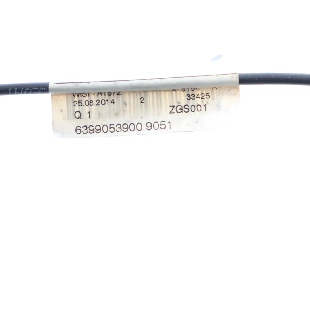 Mercedes Vito Viano W639 Antenne De Toit Shark - SKU A6399053900 - Numéro de pièce A6399053900