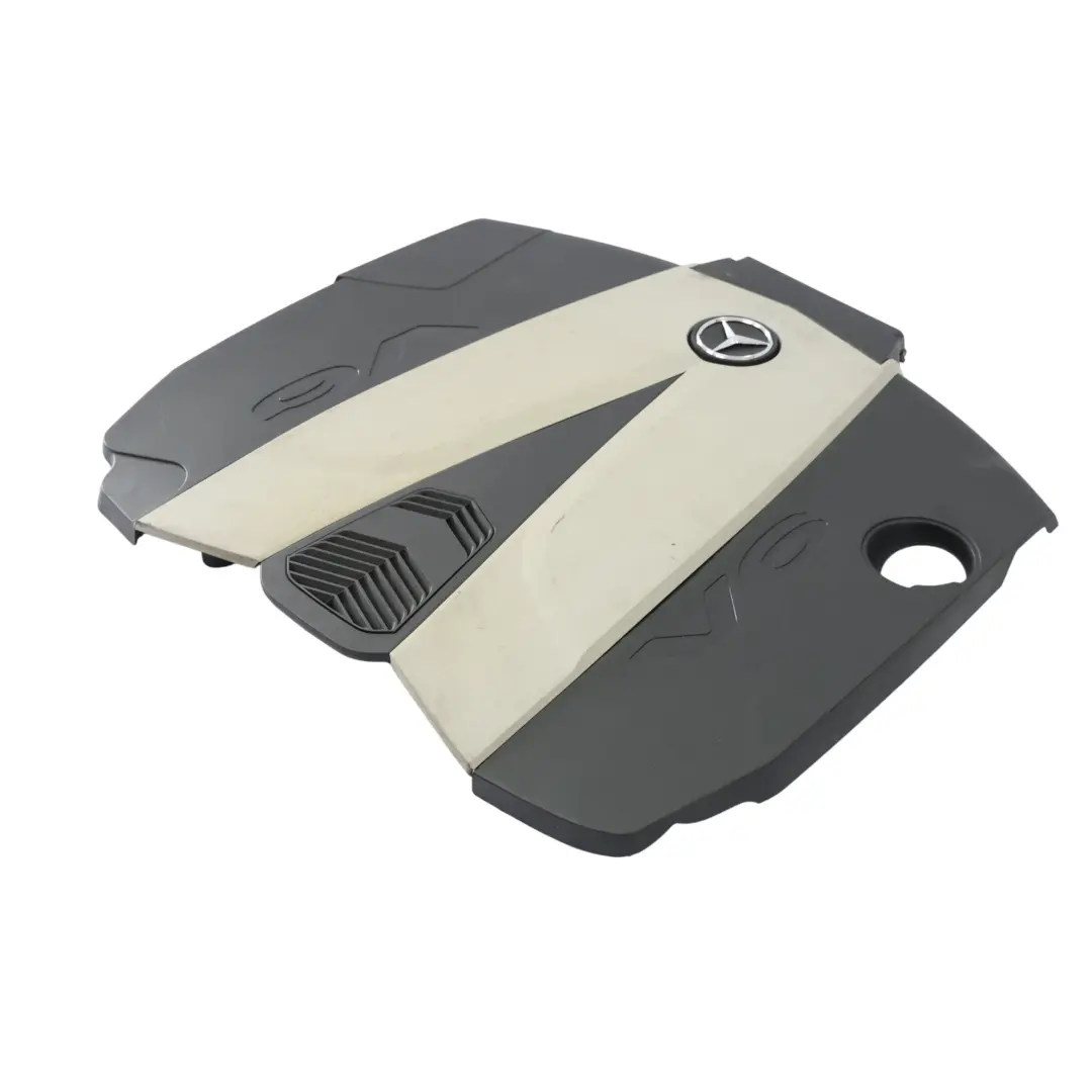 Mercedes W204 C207 W212 OM642 Motore Diesel Cilindro Testa Cover - SKU A6420105867-1 - Numero di parte A6420105867