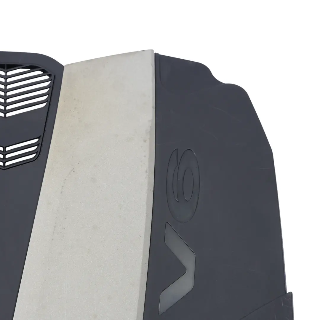 OM642 Motore Diesel Cilindro Testa Cover per Mercedes W204 C207 W212 con numero di parte A6420105867 Mercedes W204 C207 W212 OM642 Motore Diesel Cilindro Testa Cover - SKU A6420105867-1 - Numero di parte A6420105867