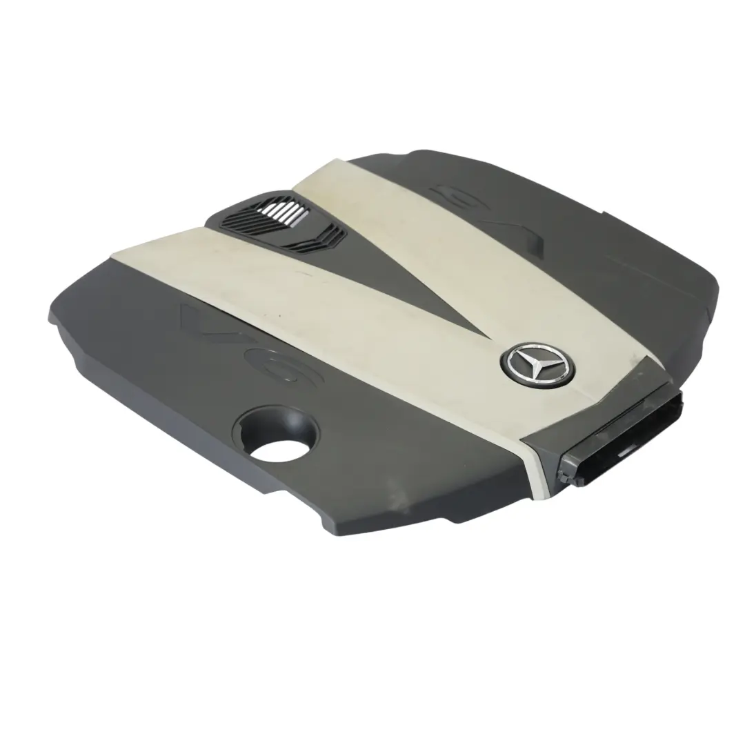 Mercedes W204 C207 W212 OM642 Embellecedor Culata Diésel Para - SKU A6420105867-1 - Número de pieza A6420105867