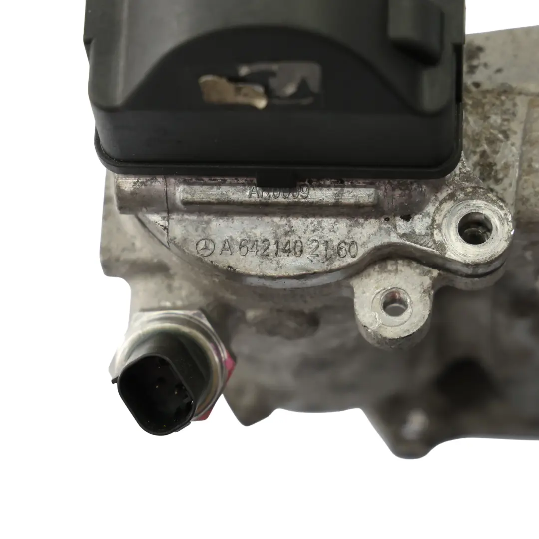 Collettore Aspirazione Mercedes W204 OM642 Diesel V6 Valvola EGR A6421402160 per con numero di parte A6420903737 Collettore Aspirazione Mercedes W204 OM642 Diesel V6 Valvola EGR A6421402160 - SKU A6420903737-1 - Numero di parte A6420903737