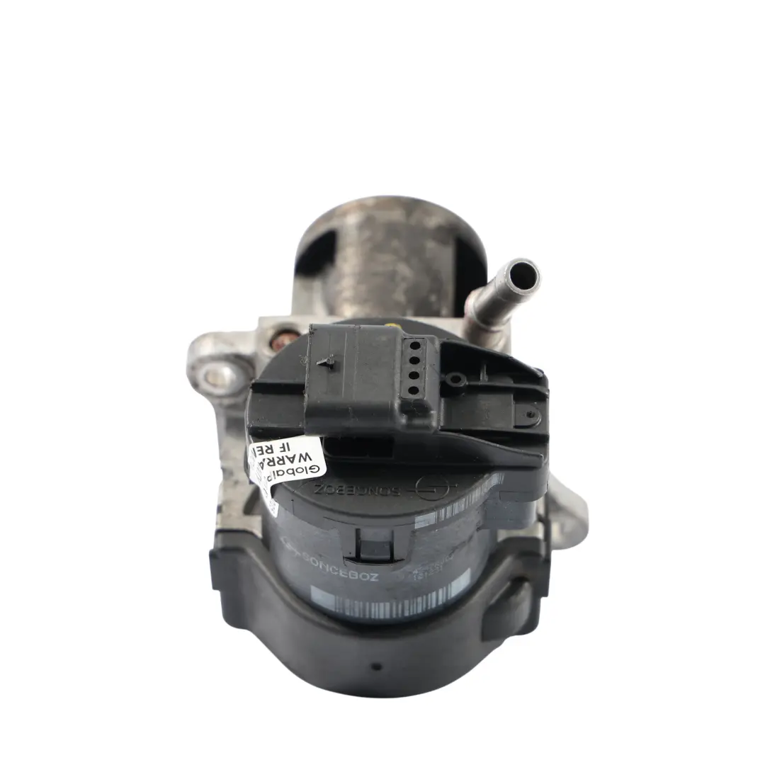 Soupape EGR Mercedes W204 W212 OM642 Recirculation gaz d'échappement pour à propos du numéro de pièce A6421401060 Soupape EGR Mercedes W204 W212 OM642 Recirculation gaz d'échappement - SKU A6421401060 - Numéro de pièce A6421401060
