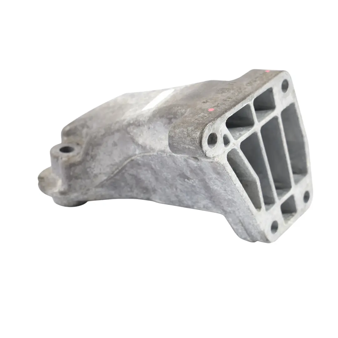 Izquierdo Soporte para Mercedes W212 E350 CDI Motor con número de pieza A6422233304 Mercedes W212 E350 CDI Motor Izquierdo Soporte - SKU A6422233304 - Número de pieza A6422233304