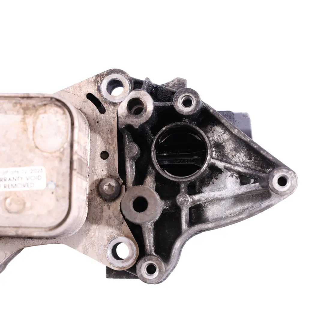 Mercedes W906 Radiatore Radiatore Olio Staffa Filtro Olio Diesel - SKU A6511801310 - Numero di parte A6511801310