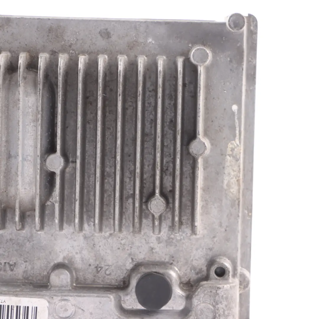 Mercedes W176 W246 A200d OM651.930 136HP Unité Moteur ECU Manuel - SKU A6519009702-6 - Numéro de pièce A6519009702