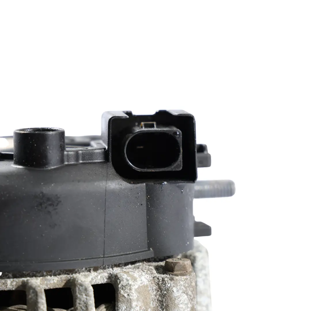 W907 314 CDI Alternateur Moteur Valeo pour Mercedes à propos du numéro de pièce A6519065700 Mercedes W907 314 CDI Alternateur Moteur Valeo - SKU A6519065700 - Numéro de pièce A6519065700