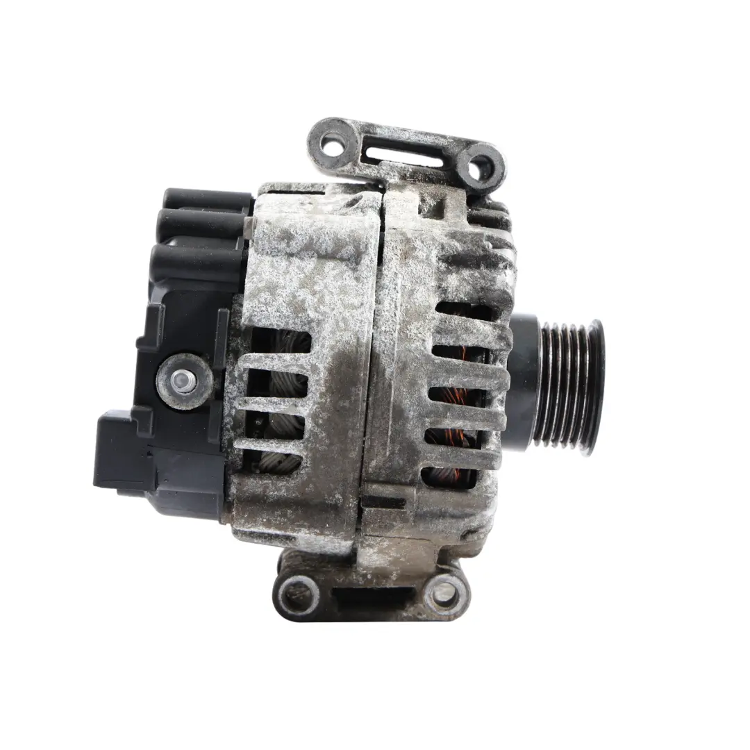 W907 314 CDI Motor Lichtmaschine Generator Valeo für Mercedes mit Teilenummer A6519065700 Mercedes W907 314 CDI Motor Lichtmaschine Generator Valeo - SKU A6519065700 - Teilenummer A6519065700