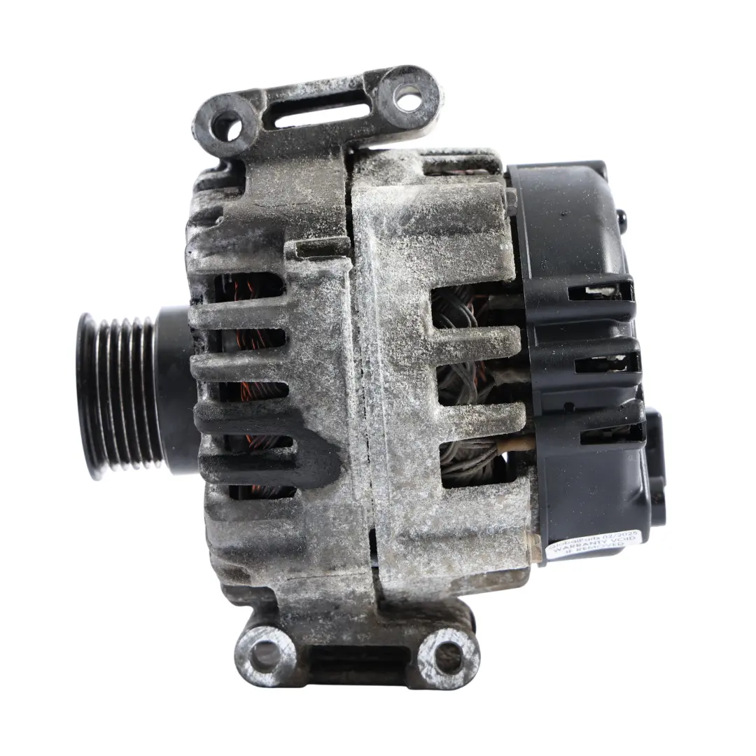 W907 314 CDI Engine Alternator Generator Valeo to Mercedes with Part number A6519065700 Mercedes W907 314 CDI Engine Alternator Generator Valeo - SKU A6519065700 - Part number A6519065700