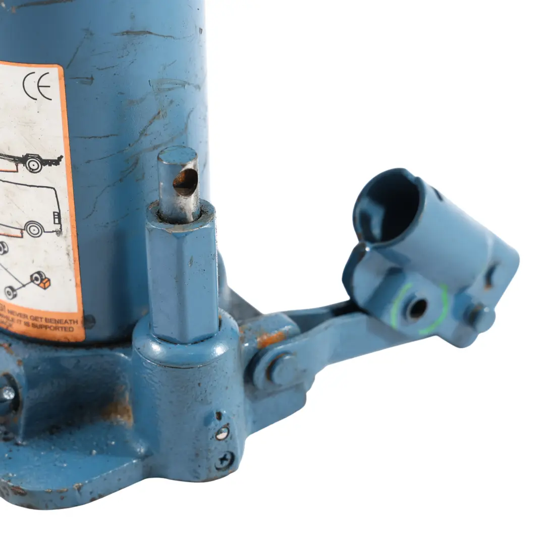 W901 W906 Bottiglia Di Sollevamento Strumento Idraulico per Mercedes con numero di parte A9045800018 Mercedes W901 W906 Bottiglia Di Sollevamento Strumento Idraulico - SKU A9045800018-1 - Numero di parte A9045800018