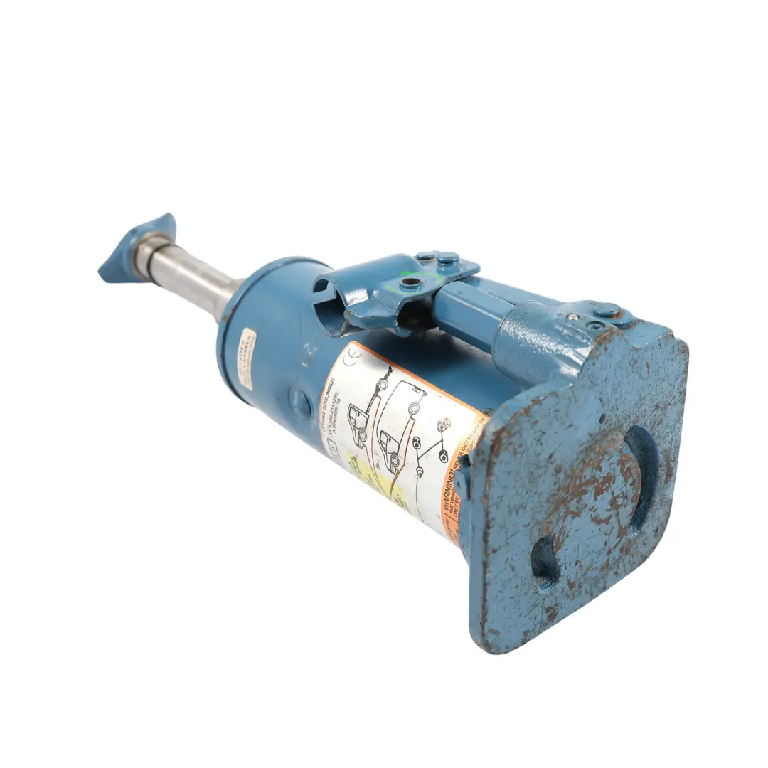 W901 W906 Outil De Levage De Bouteille Cric Hydraulique pour Mercedes à propos du numéro de pièce A9045800018 Mercedes W901 W906 Outil De Levage De Bouteille Cric Hydraulique - SKU A9045800018-1 - Numéro de pièce A9045800018