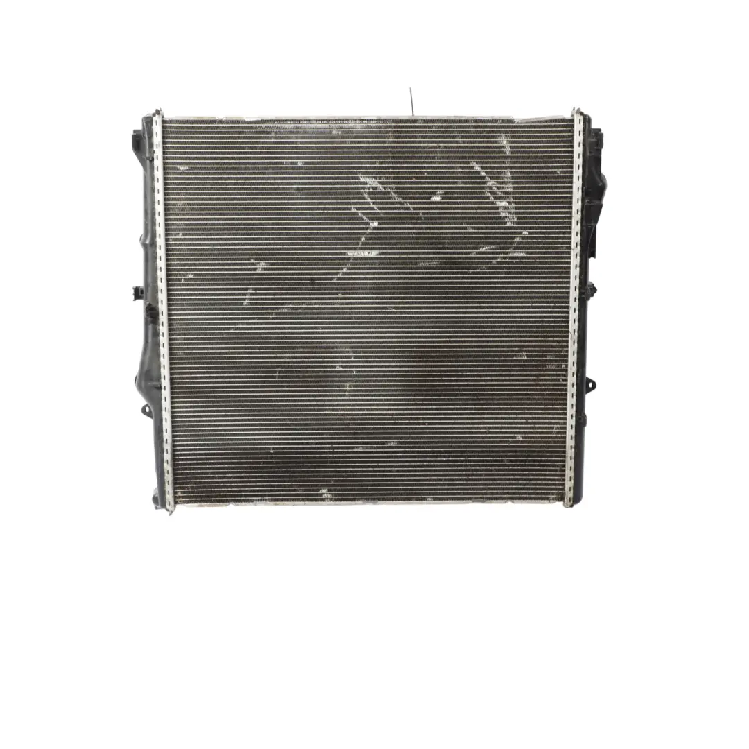 W907 Water Cooling Radiator Coolant Unit Diesel to Mercedes Sprinter with Part number A9075001200 Mercedes Sprinter W907 Water Cooling Radiator Coolant Unit Diesel - SKU A9075001200 - Part number A9075001200