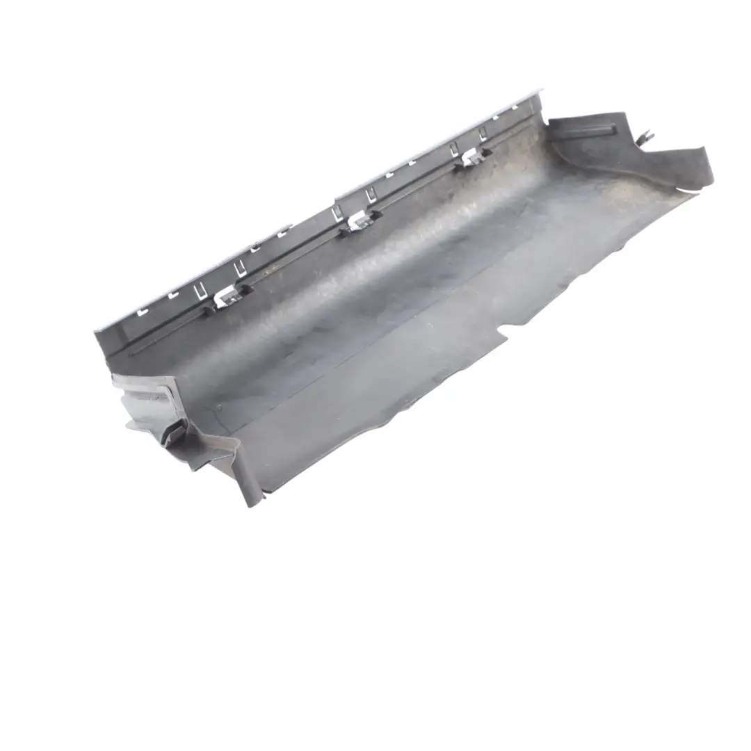 W907 Unterer Kühler Luft Einlass Kanal Segment für Mercedes mit Teilenummer A9075050700 Mercedes W907 Unterer Kühler Luft Einlass Kanal Segment - SKU A9075050700 - Teilenummer A9075050700