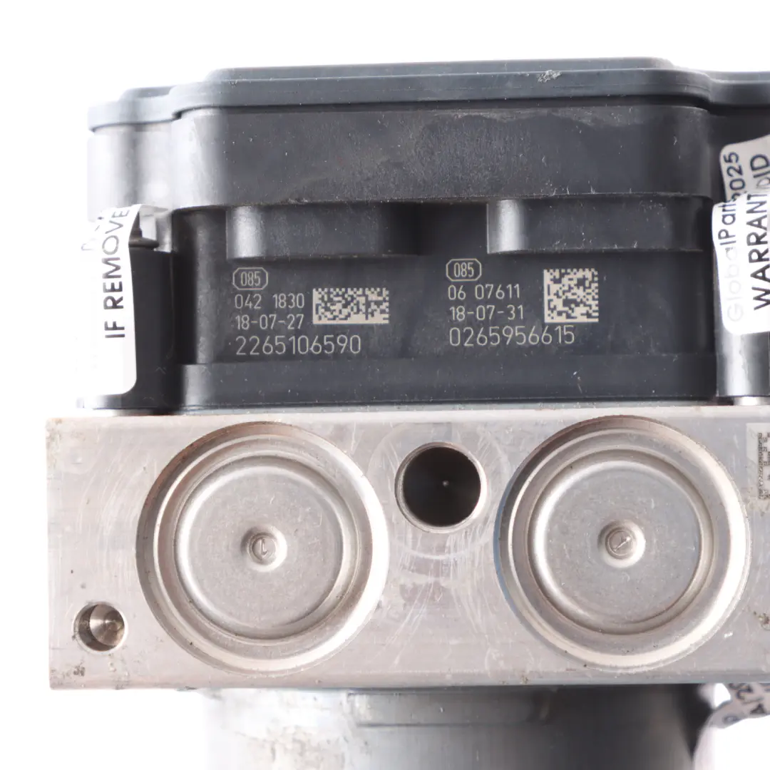 W907 Unità Pompa Freno Idraulica ABS per Mercedes con numero di parte A9079004103 Mercedes W907 Unità Pompa Freno Idraulica ABS - SKU A9079004103 - Numero di parte A9079004103