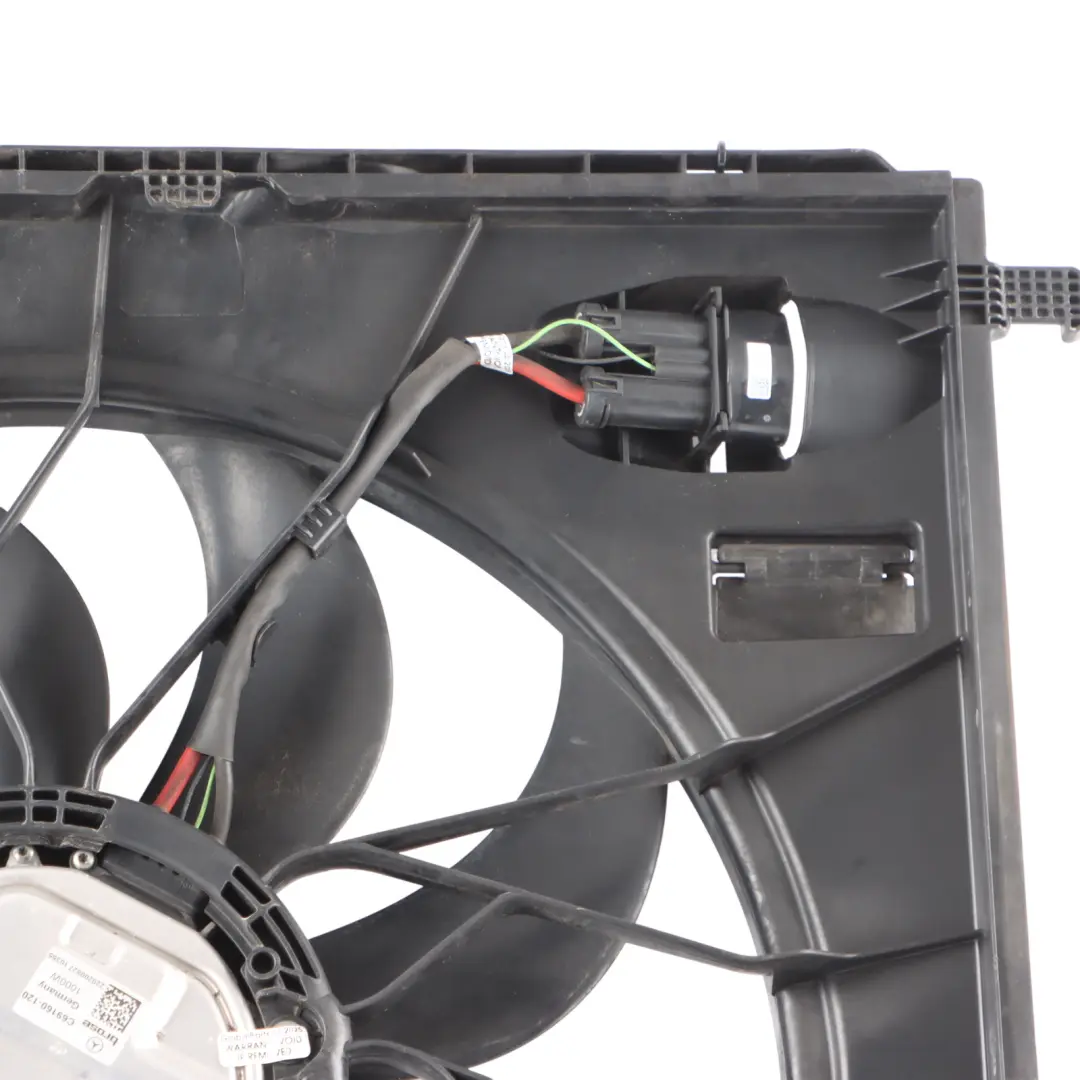Radiator Fan Engine Blower Bracket 1000W to Mercedes W910 with Part number A9079064600 Mercedes W910 Radiator Fan Engine Blower Bracket 1000W - SKU A9079064600 - Part number A9079064600