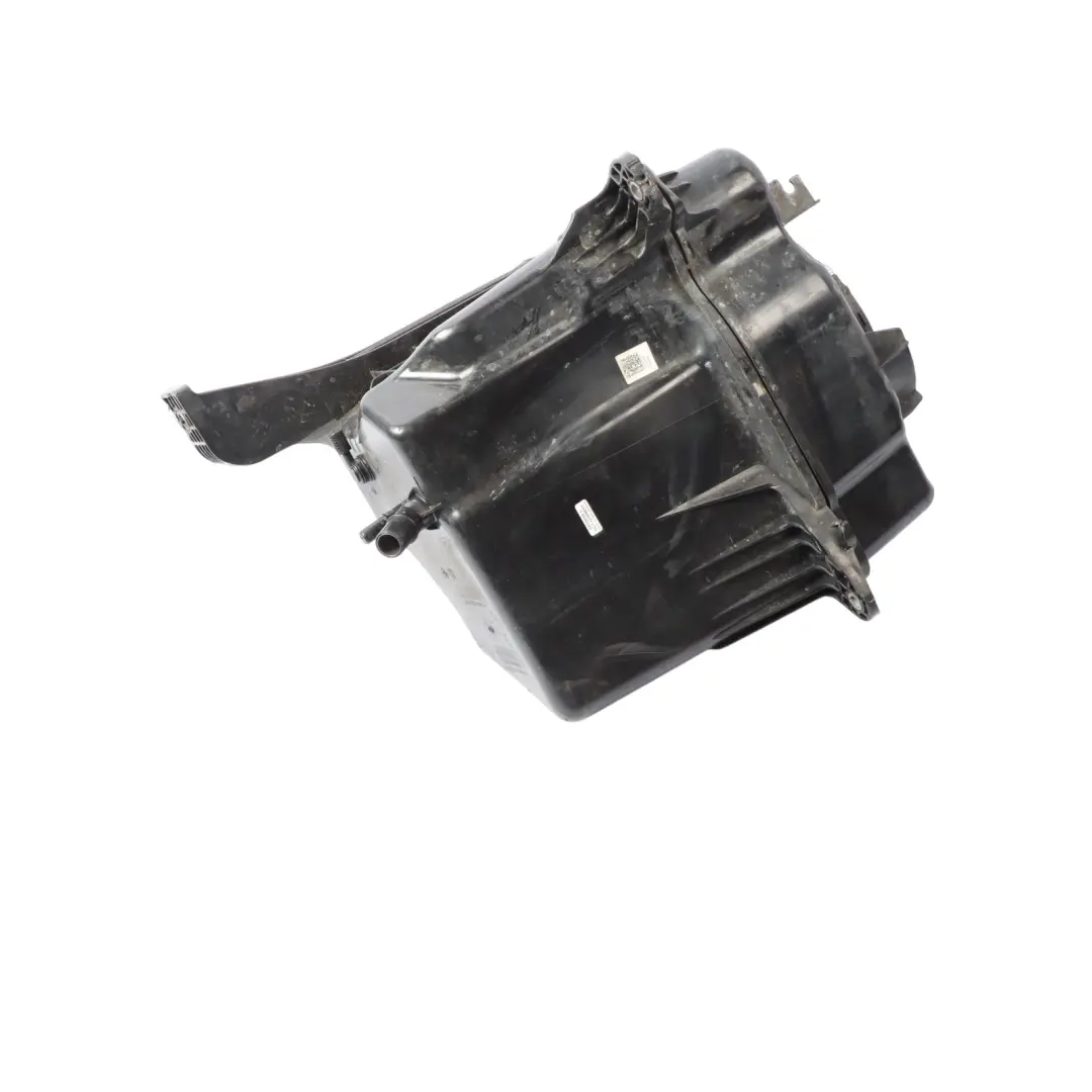 Additive Tank Mercedes Sprinter W907 W910 AdBlue Diesel Tank to with Part number A9104706900 Additive Tank Mercedes Sprinter W907 W910 AdBlue Diesel Tank - SKU A9104706900 - Part number A9104706900