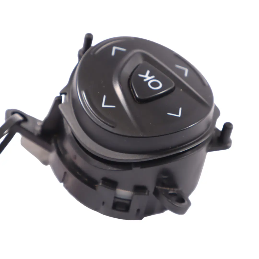 Ford Transit Mk8 Interrupteur Multifonction Garniture Volant - SKU AM5T14K147AA - Numéro de pièce AM5T14K147AA