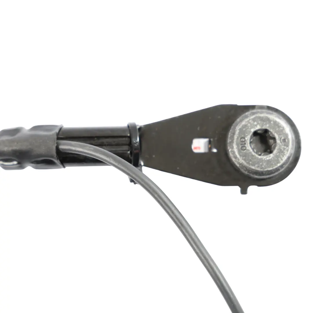 Land Rover X760 Vorder Sitz Unterer Gurtstraffer Schnalle Links - SKU FK72-61208-AD - Teilenummer FK72-61208-AD