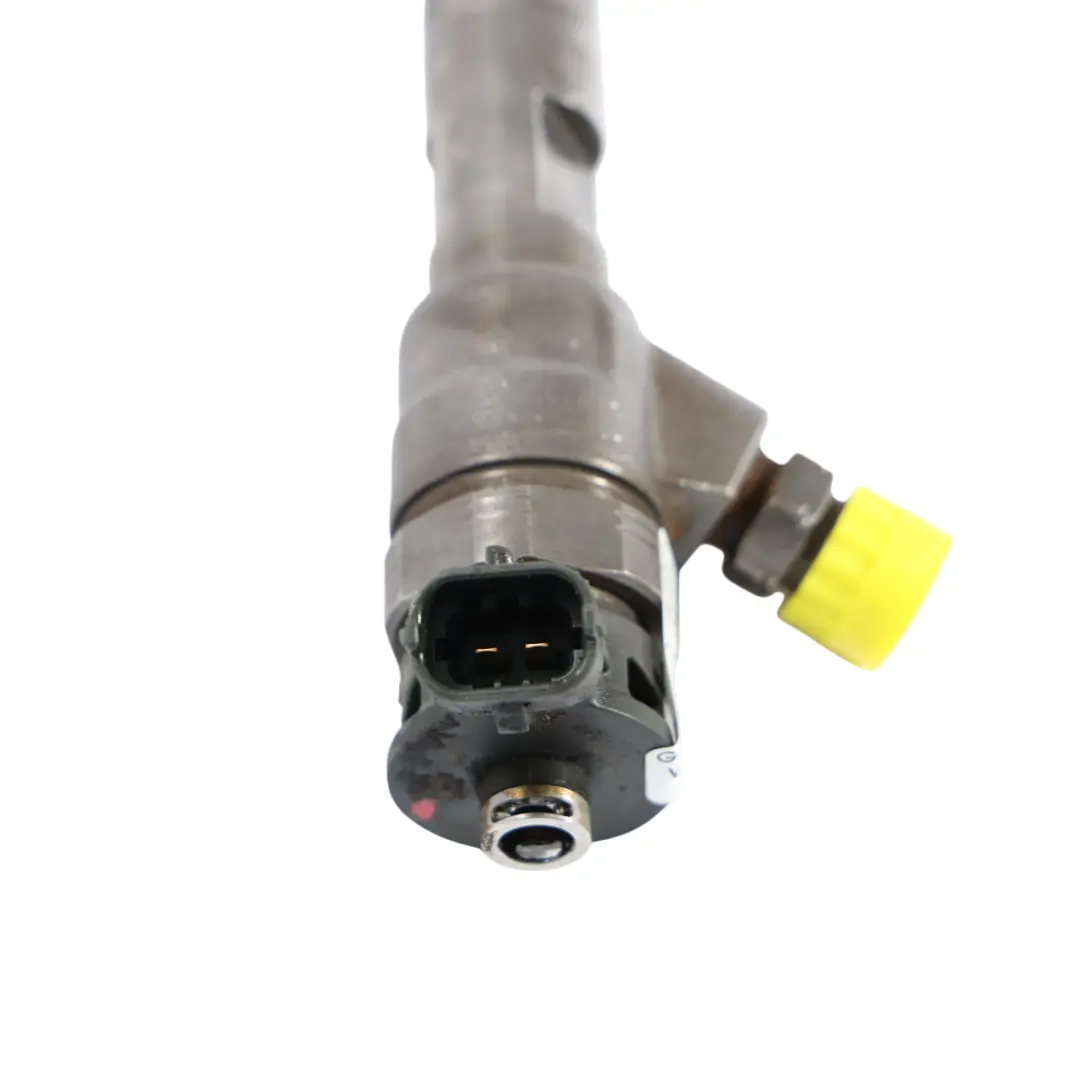 OM607 Diesel Fuel Injection Injector Nozzle 2 Pin Plug to Mercedes W415 with Part number H8201108033 Mercedes W415 OM607 Diesel Fuel Injection Injector Nozzle 2 Pin Plug - SKU H8201108033 - Part number H8201108033