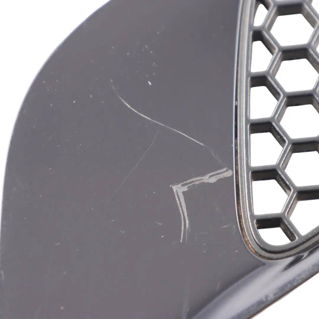 Front Grille BMW E90 E92 M3 Trim Right O/S Frame Hood Jerezschwarz Black - A73 to with Part number P0036358 Front Grille BMW E90 E92 M3 Trim Right O/S Frame Hood Jerezschwarz Black - A73 - SKU P0036358-JEREZ - Part number P0036358