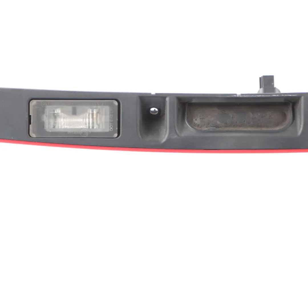 Mini Cooper One R56 Boot Lid Trunk Grab Handle Panel Chili Red - 851 7151140 - SKU P0430312-CHRED - Numéro de pièce 0430312