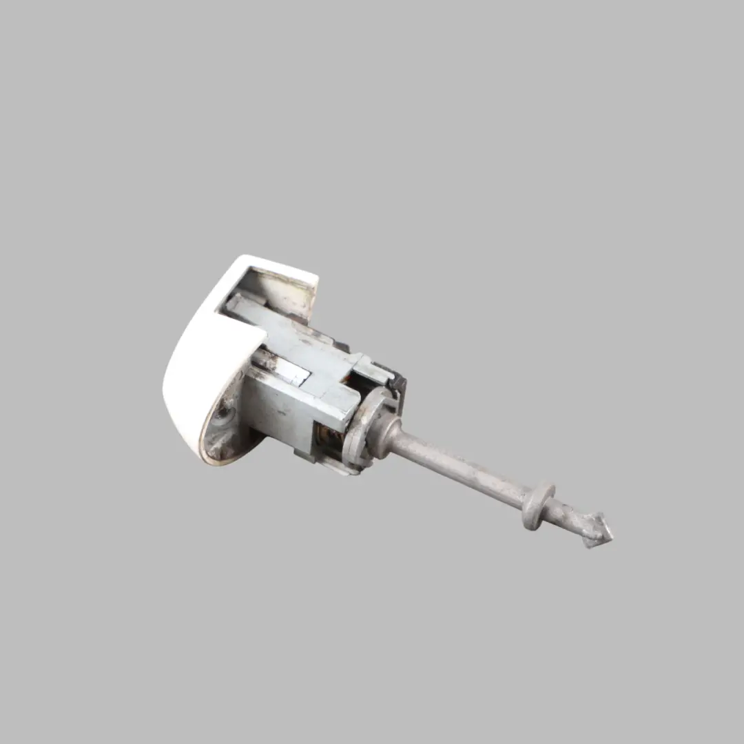 Grab Handle Front Right O/S Door Alpinweiss Alpine White 300 to BMW F30 F31 with Part number 0445184 BMW F30 F31 Grab Handle Front Right O/S Door Alpinweiss Alpine White 300 - SKU RHD-0445184-AW1 - Part number 0445184