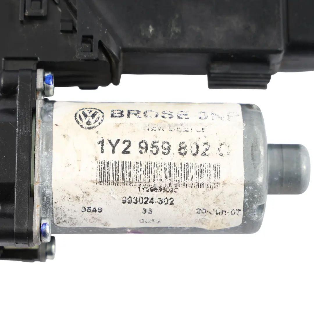 Door Window Lifter Motor Front Driver's Side to Volkswagen New Beetle with Part number 1Y2959802C Volkswagen New Beetle Door Window Lifter Motor Front Driver's Side - SKU RHD-1Y2959802C - Part number 1Y2959802C