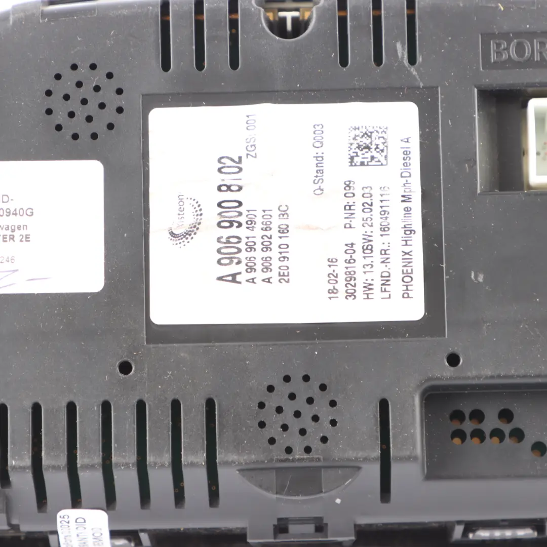 Instrument Cluster Clocks Manual A9069008102 to Volkswagen Crafter 2E Diesel with Part number 2E0920940G Volkswagen Crafter 2E Diesel Instrument Cluster Clocks Manual A9069008102 - SKU RHD-2E0920940G - Part number 2E0920940G
