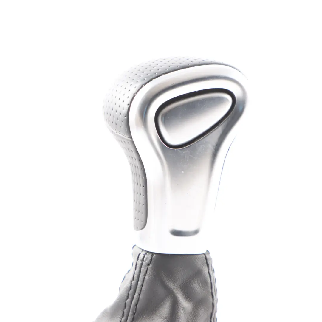 Knob Stick Selector Knob Automatic Leather to Audi Q7 4L Gear Shifter with Part number 4L2713139AK Audi Q7 4L Gear Shifter Knob Stick Selector Knob Automatic Leather - SKU RHD-4L2713139AK - Part number 4L2713139AK