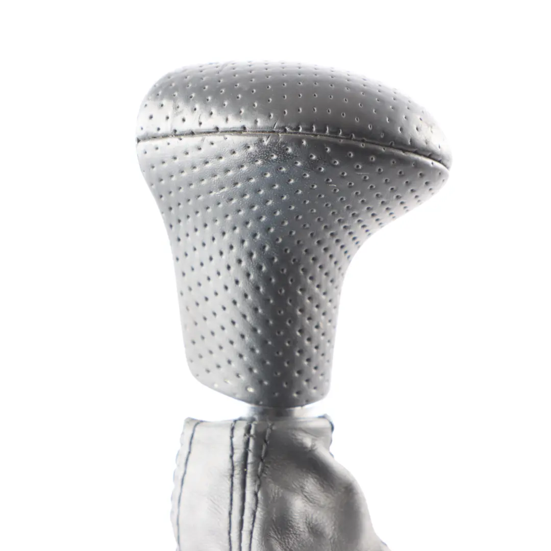 Knob Stick Selector Knob Automatic Leather to Audi Q7 4L Gear Shifter with Part number 4L2713139AK Audi Q7 4L Gear Shifter Knob Stick Selector Knob Automatic Leather - SKU RHD-4L2713139AK - Part number 4L2713139AK