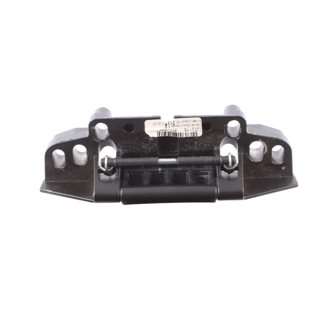 Leather Cover Centre Console Armrest Beige to BMW E60 E61 with Part number 7132683 BMW E60 E61 Leather Cover Centre Console Armrest Beige - SKU RHD-7132683 - Part number 7132683