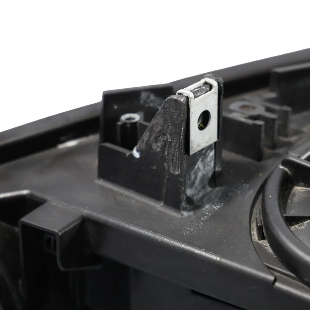 Bi-Xenon Headlamp BMW F32 F33 F36 F80 M3 Front Headlight Light Right O/S to with Part number 7377846 Bi-Xenon Headlamp BMW F32 F33 F36 F80 M3 Front Headlight Light Right O/S - SKU RHD-7377846-1 - Part number 7377846