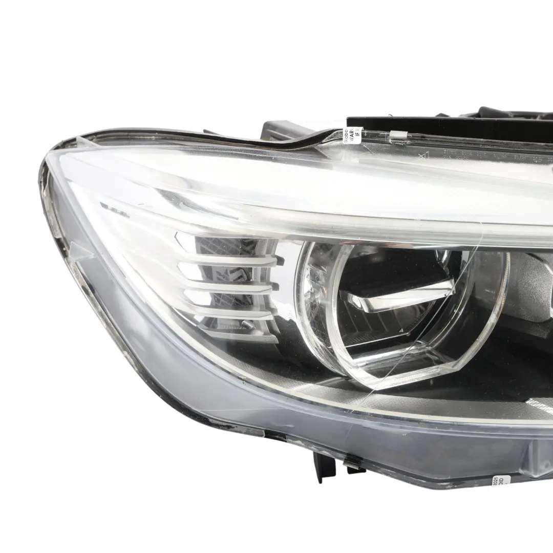 Front Headlight Headlamp Lamp Adaptive LED Right O/S to BMW M3 F80 M4 F82 with Part number 7377850 BMW M3 F80 M4 F82 Front Headlight Headlamp Lamp Adaptive LED Right O/S - SKU RHD-7377850 - Part number 7377850