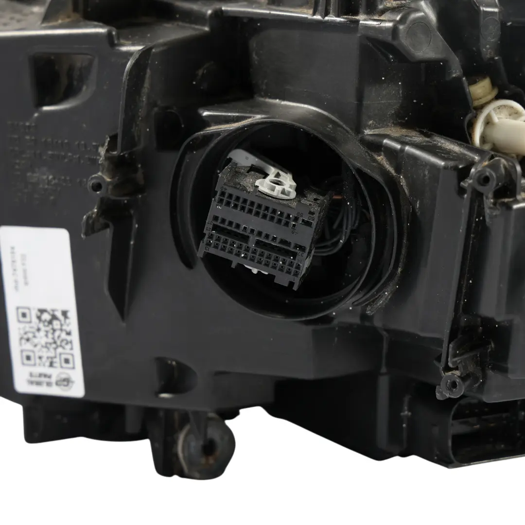 Headlight Headlamp Front Light Lamp LED Right O/S to BMW F32 F33 F36 LCI with Part number 7478154 BMW F32 F33 F36 LCI Headlight Headlamp Front Light Lamp LED Right O/S - SKU RHD-7478154 - Part number 7478154