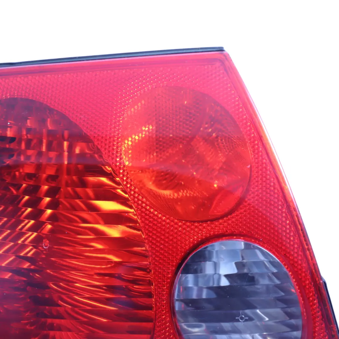 8N Rear Light Lamp Trunk Lid Boot Tailgate Left N/S to Audi TT with Part number 8N0945095A Audi TT 8N Rear Light Lamp Trunk Lid Boot Tailgate Left N/S - SKU RHD-8N0945095A - Part number 8N0945095A