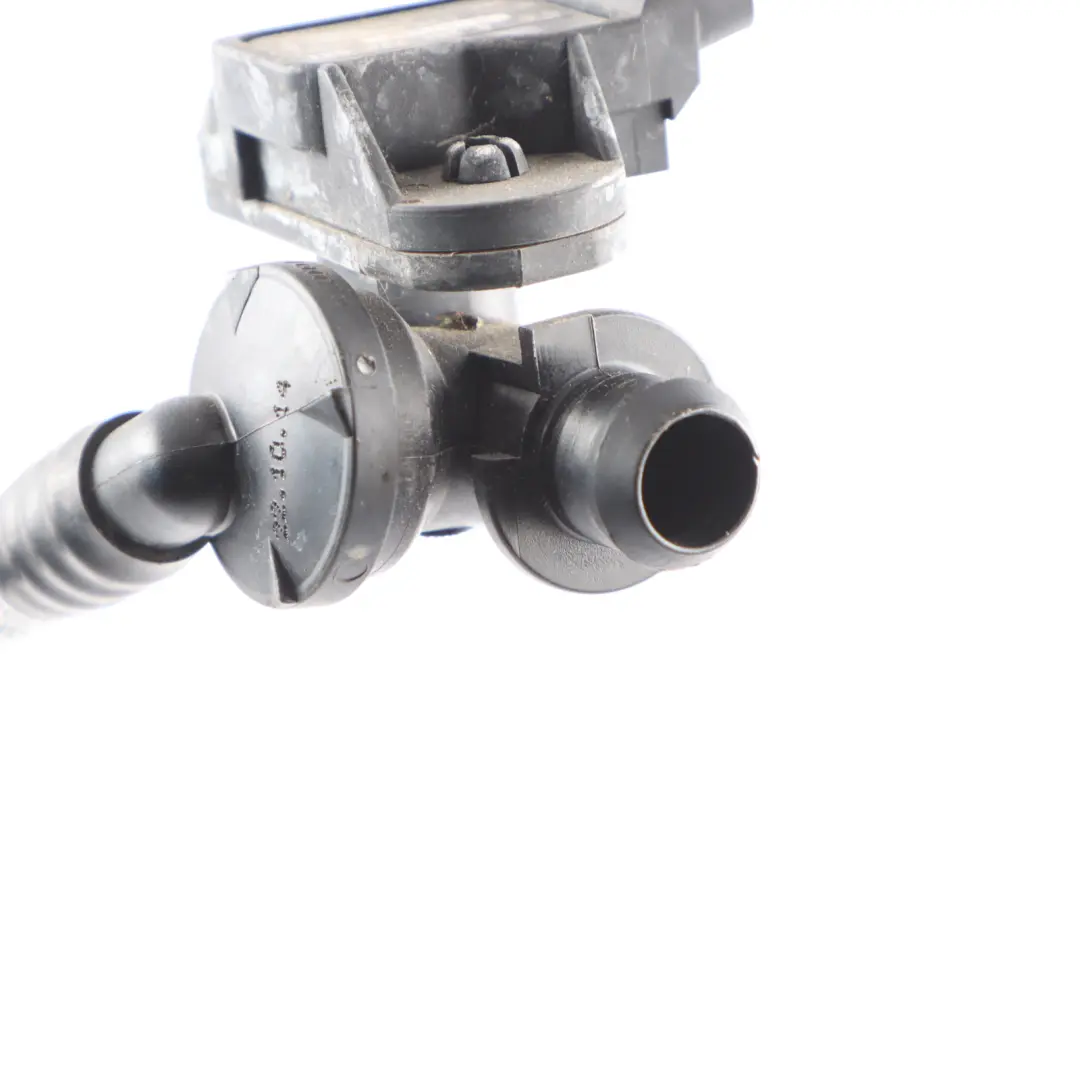 Vacuum Pressure MAP Sensor Hose Line Tube Pipe to Audi Q5 8R with Part number 8R2611931B Audi Q5 8R Vacuum Pressure MAP Sensor Hose Line Tube Pipe - SKU RHD-8R2611931B - Part number 8R2611931B