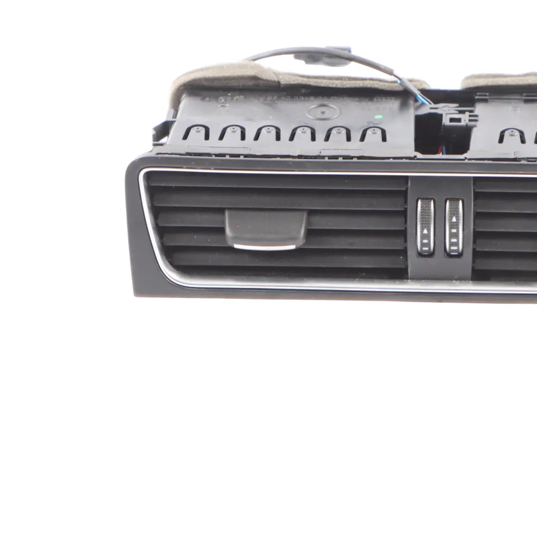 Centre Dashboard Air Vent Nozzle Grille Trim Cover to Audi Q5 8R with Part number 8R2820951 Audi Q5 8R Centre Dashboard Air Vent Nozzle Grille Trim Cover - SKU RHD-8R2820951 - Part number 8R2820951