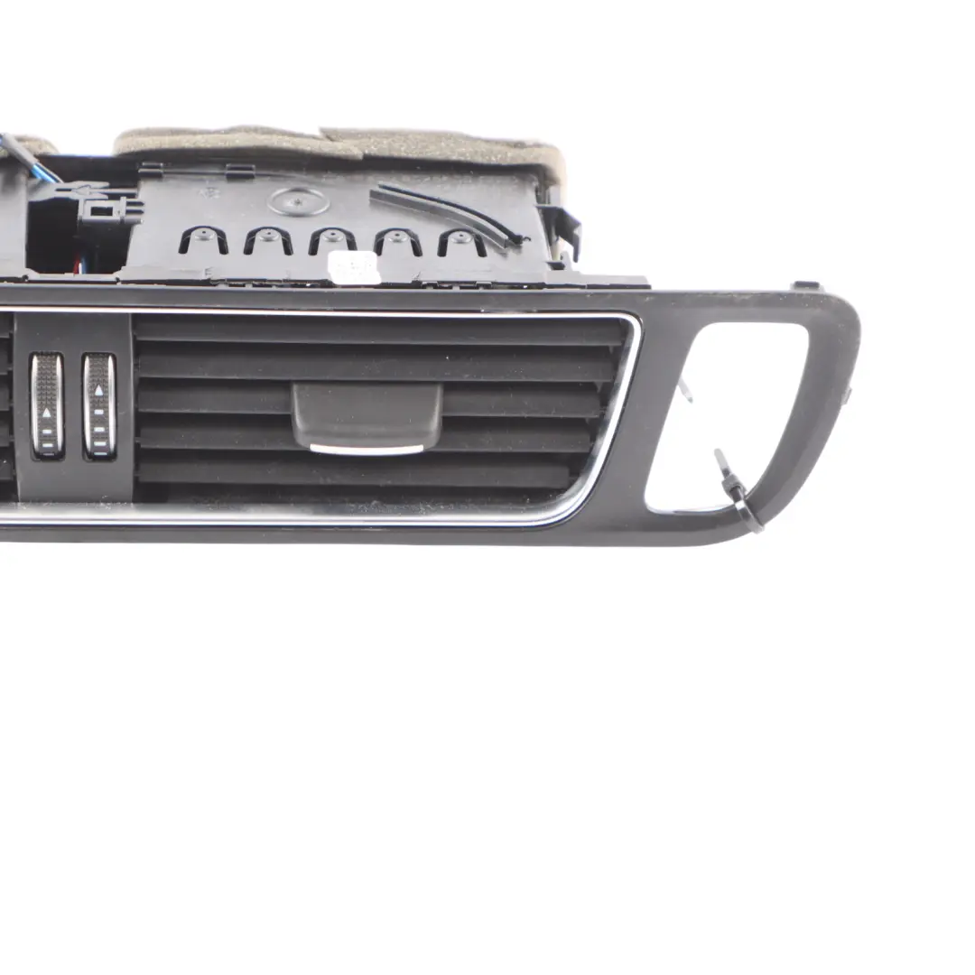 Centre Dashboard Air Vent Nozzle Grille Trim Cover to Audi Q5 8R with Part number 8R2820951 Audi Q5 8R Centre Dashboard Air Vent Nozzle Grille Trim Cover - SKU RHD-8R2820951 - Part number 8R2820951