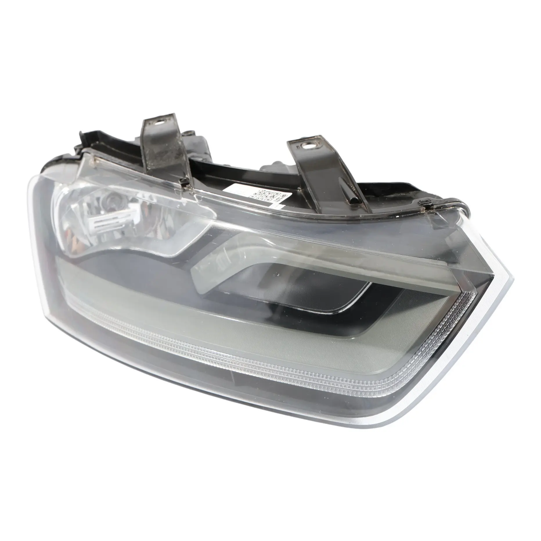 Audi Q3 8U Front Lamp Headlight Halogen Right O/S 8U0941004N