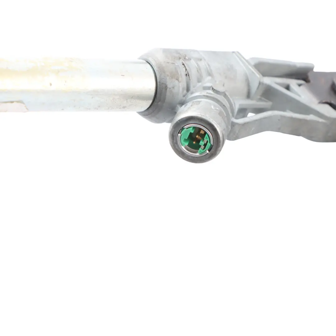 Tensioner Seatbelt Buckle Beige Front Right O/S to BMW E60 E61 with Part number 9117238 BMW E60 E61 Tensioner Seatbelt Buckle Beige Front Right O/S - SKU RHD-9117238-1 - Part number 9117238