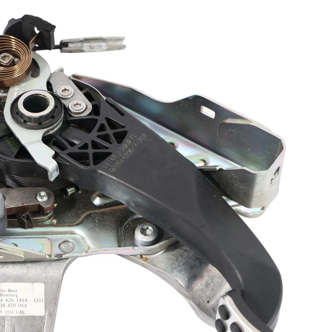 Handbrake Pedal Mercedes W204 C207 Hand Brake Foot Pedal Unit to with Part number A2044200384 Handbrake Pedal Mercedes W204 C207 Hand Brake Foot Pedal Unit - SKU RHD-A2044200384-3 - Part number A2044200384