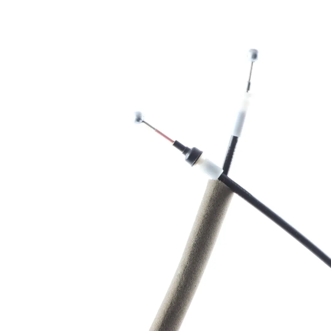 W470 Door Lock Latch Mechanism Actuator Front Left N/S A4707300200 to Mercedes with Part number A4707203700 Mercedes W470 Door Lock Latch Mechanism Actuator Front Left N/S A4707300200 - SKU RHD-A4707203700 - Part number A4707203700