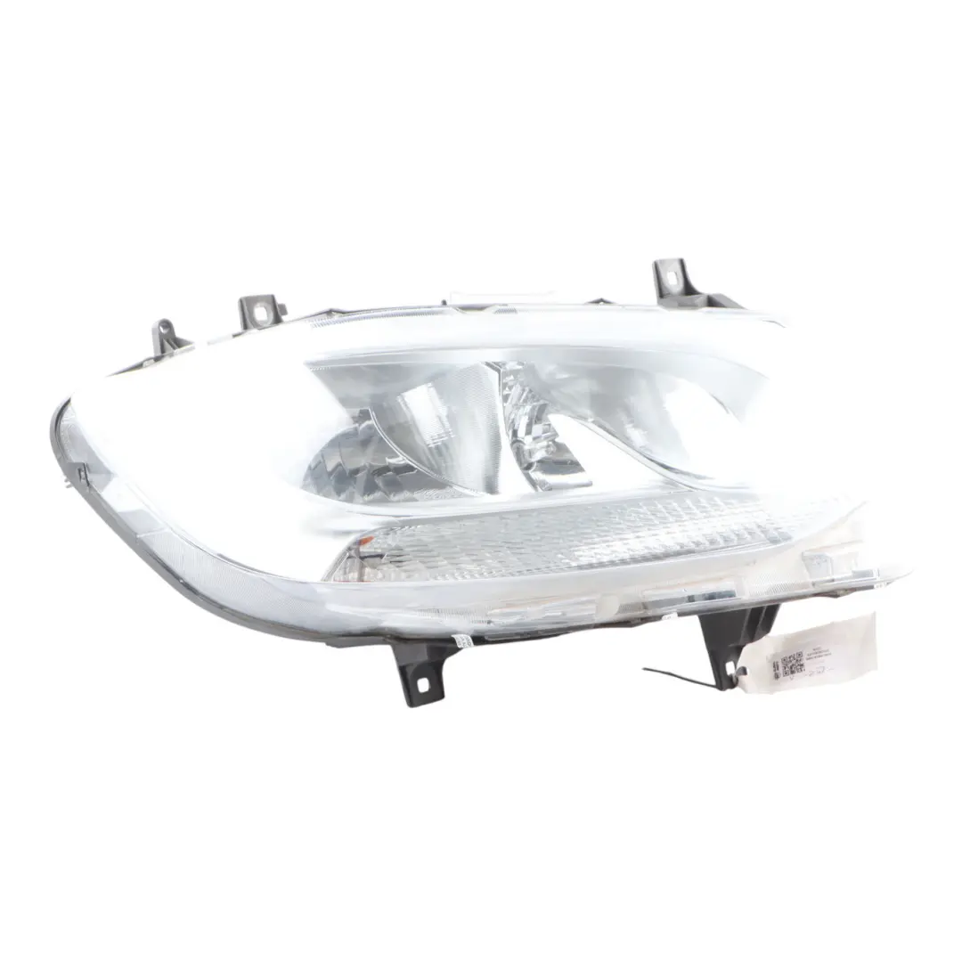 W907 W910 Headlamp Front Light Lamp Halogen Right O/S to Mercedes with Part number A9109060300 Mercedes W907 W910 Headlamp Front Light Lamp Halogen Right O/S - SKU RHD-A9109060300 - Part number A9109060300