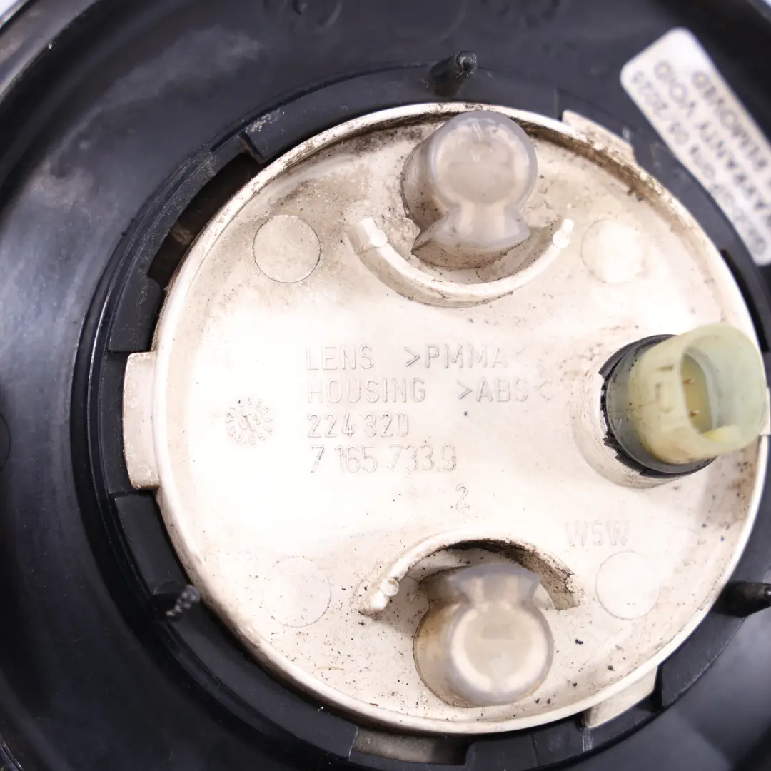 Coperchio Indicatore Ripetitore Emblema Sinistro Nero Zaffiro - 475 per BMW Z4 E85 con numero di parte 0030963 BMW Z4 E85 Coperchio Indicatore Ripetitore Emblema Sinistro Nero Zaffiro - 475 - SKU 0030963-BS - Numero di parte 0030963