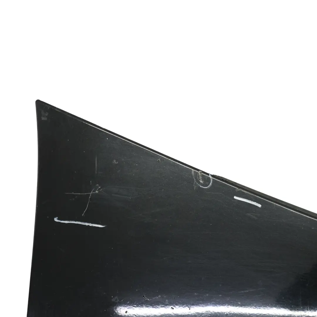 Gonna laterale BMW Z4 E85 E86 Sinistra Striscia copertura Black Sapphire - 475 per con numero di parte 0031109 Gonna laterale BMW Z4 E85 E86 Sinistra Striscia copertura Black Sapphire - 475 - SKU 0031109-BS - Numero di parte 0031109