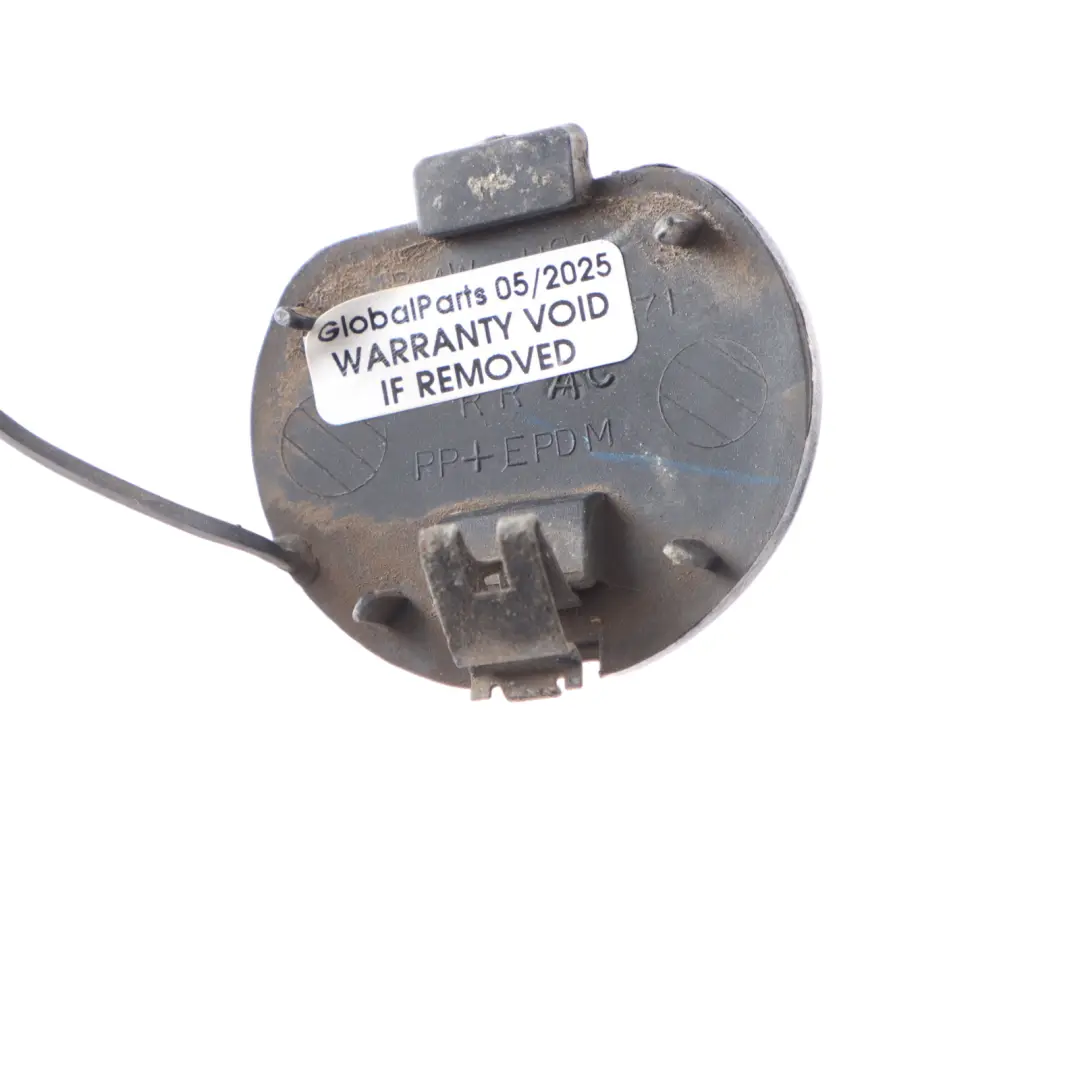 Parachoques Trasero Tapa Para Ojo De Remolque Con Solapa para BMW Z4 E85 con número de pieza 0031138 BMW Z4 E85 Parachoques Trasero Tapa Para Ojo De Remolque Con Solapa - SKU 0031138-STG - Número de pieza 0031138