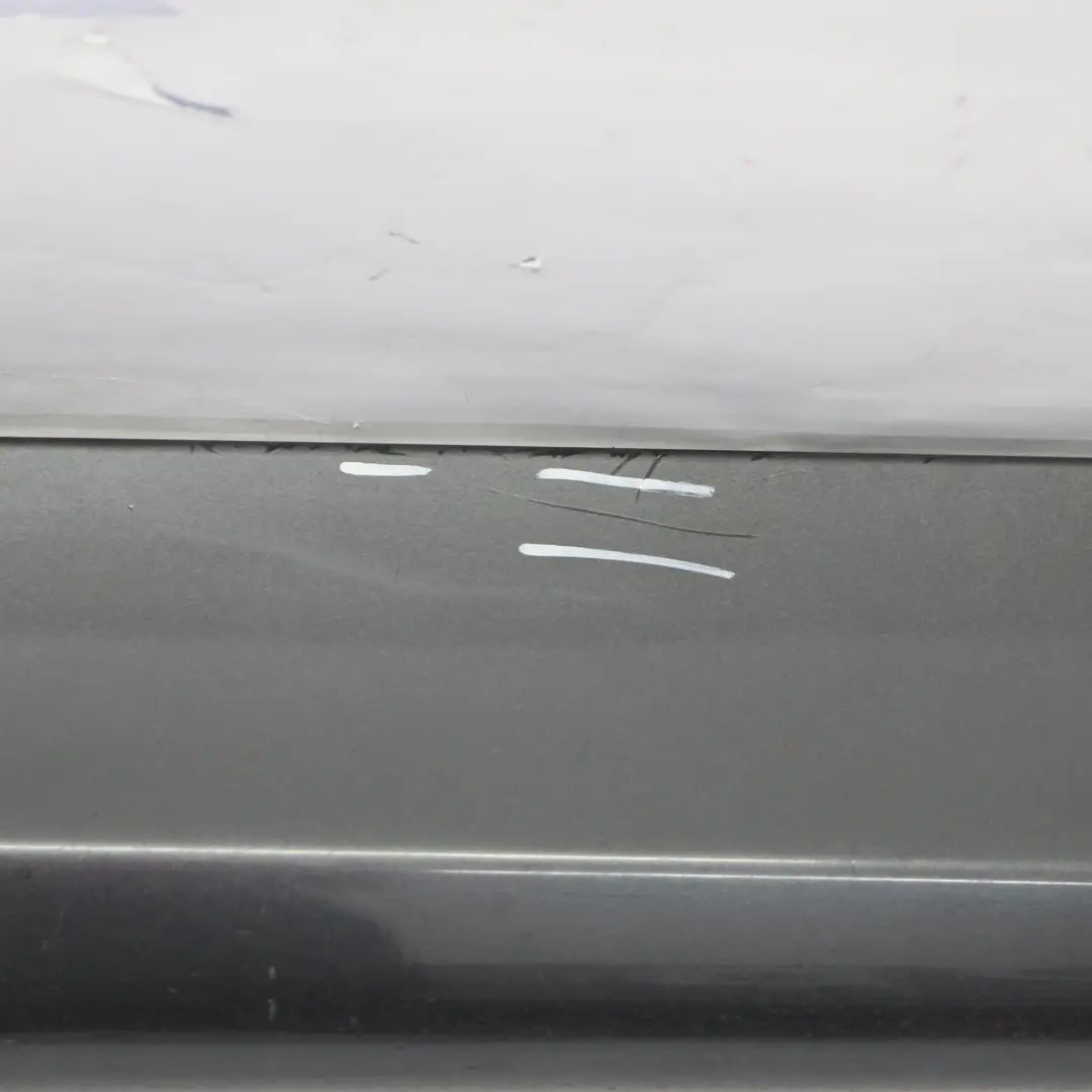 Schwellerleiste Blende Schweller Rechts Sparkling Graphit - A22 für BMW E90 E91 mit Teilenummer 0032950 BMW E90 E91 Schwellerleiste Blende Schweller Rechts Sparkling Graphit - A22 - SKU 0032950-SG1 - Teilenummer 0032950